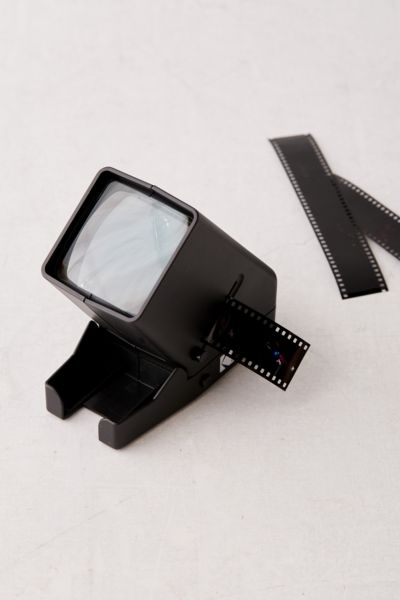 Visionneuse De Film Et De Diapositives 35 Mm Kodak | Urban Outfitters ...