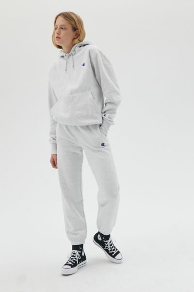 Women's Collection: Hoodies, Sweatshirts, Sweatpants | Urban Outfitters Canada