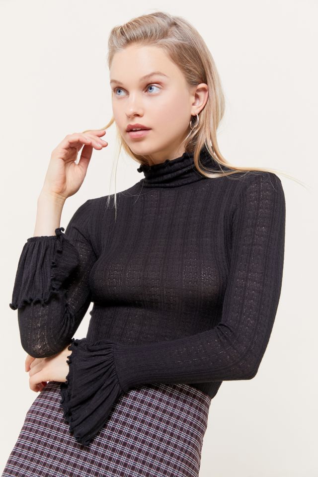 Black bell sleeve turtleneck hotsell