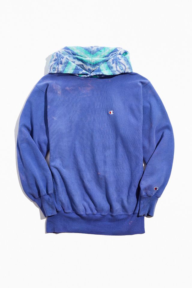 Purple champion discount hoodie urban outfitters