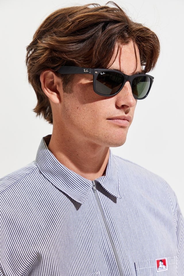 Ray-Ban Matte Wayfarer Sunglasses | Urban Outfitters