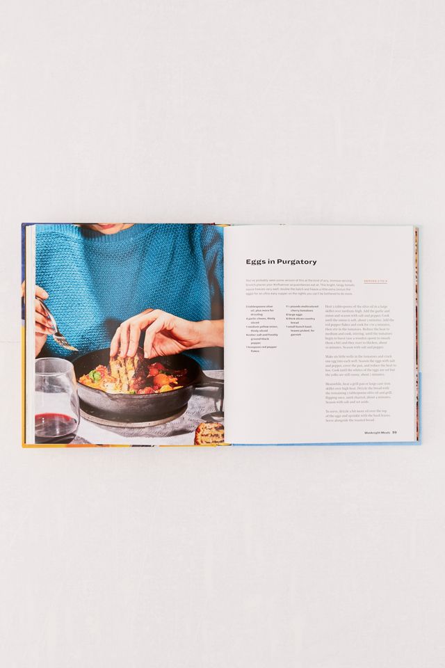 MUNCHIES Guide to Dinner: How to Feed Yourself and Your Friends By Editors of MUNCHIES #1