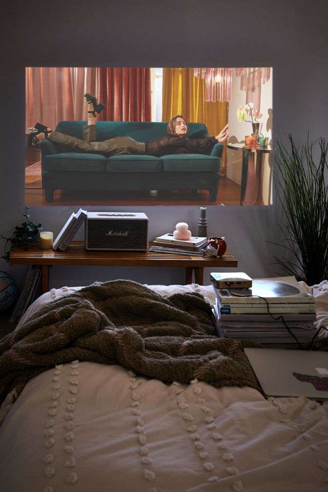 Kodak LUMA 350 Smart Projector #1