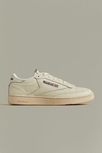 Urban outfitters shop reebok vintage