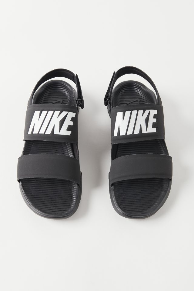 Nike tanjun sandals in store best sale