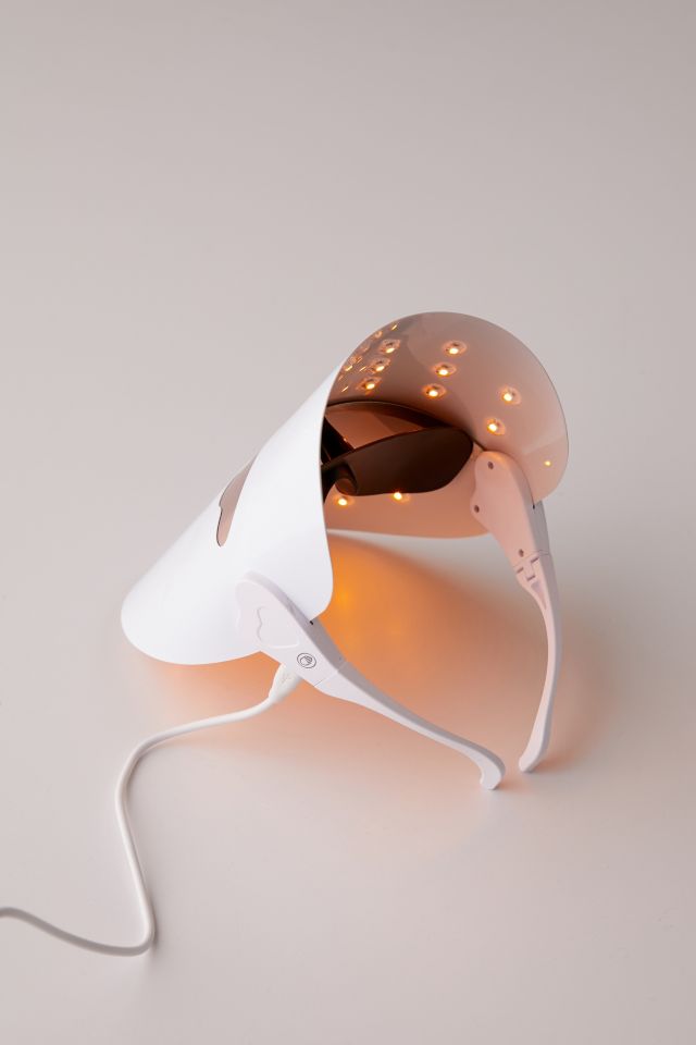 Masque thérapeutique à lumières Illumi Luxe + Willow #5