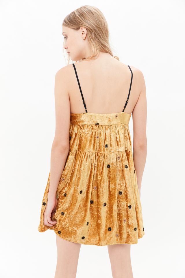 Kimchi Blue Alice Embroidered Velvet Shift Dress #2