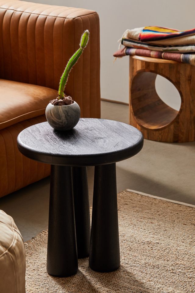 End table urban deals outfitters