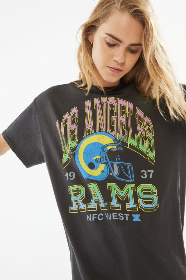 Løb Meget rart godt Opbevares i køleskab 47 UO Exclusive Retro Los Angeles Rams Tee | Urban Outfitters