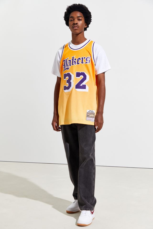 Mitchell & Ness Old English Los Angeles Lakers Magic Johnson Basketball  Jersey