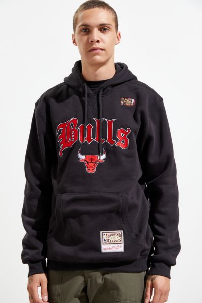 Urban Outfitters Mitchell & Ness New York Yankees Hoodie