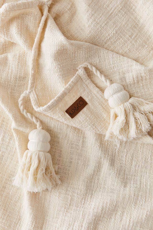 Kip&Co Tassel Bed Blanket #4