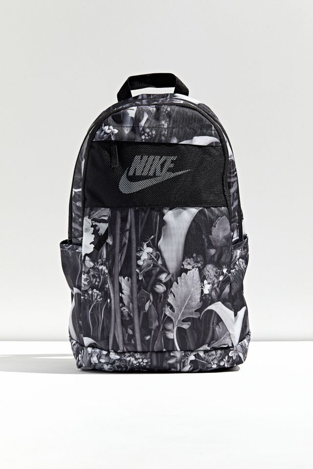 Nike elemental hotsell 2.0 backpack review