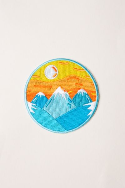 Mokuyobi Mountain Sunrise Patch