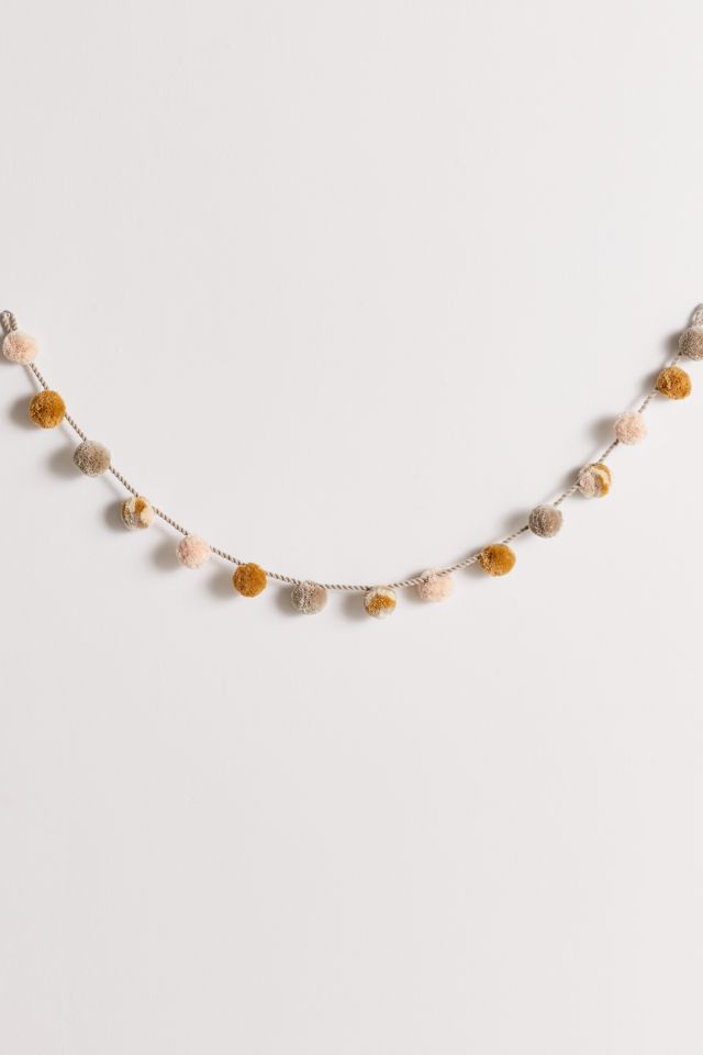 Pompom Garland #1
