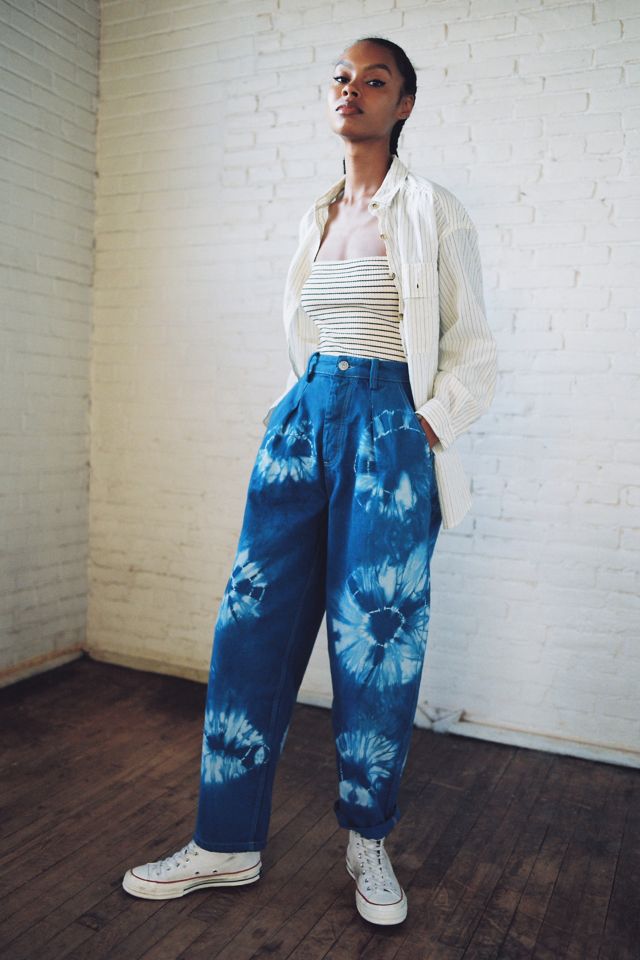 BDG Erin High-Waisted Cocoon Jean – Tie-Dye Denim #2