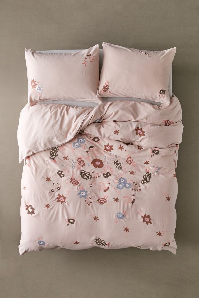 New Urban Outfitters Blossom Embroidered Floral Duvet Cover sz good King