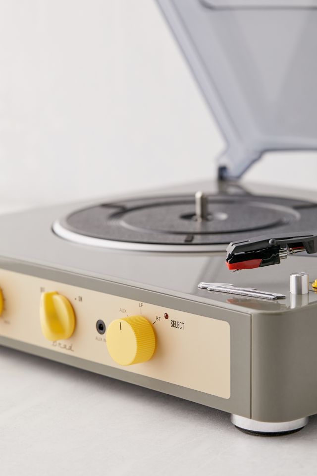 Gadhouse Brad Retro Record Player | Urban Outfitters