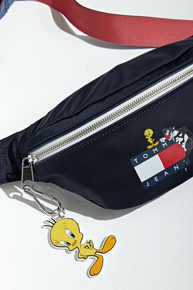 Tommy Jeans X Looney Tunes Sling Bag | Urban Outfitters