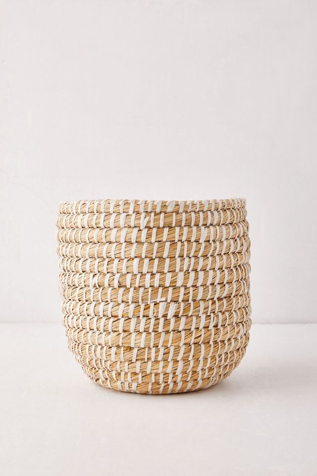 Dia Natural Basket Planter #1