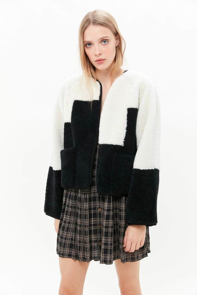Kimchi Blue Everlee Colorblock Shearling Jacket | Urban Outfitters