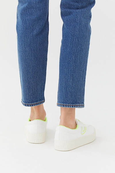 tretorn nylite 12 bold platform sneaker