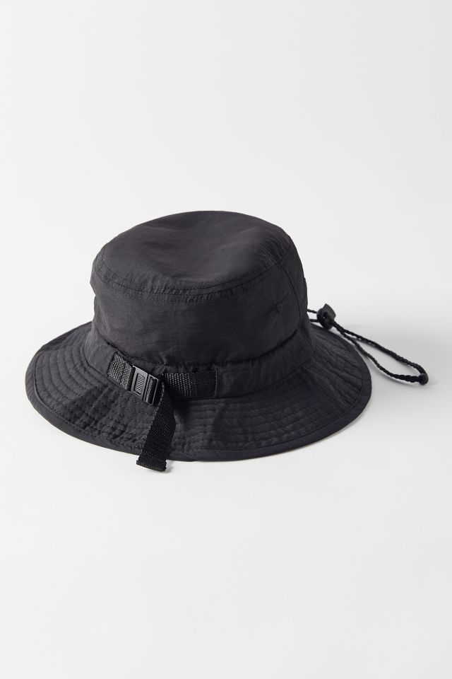 Black bucket hat urban outfitters online