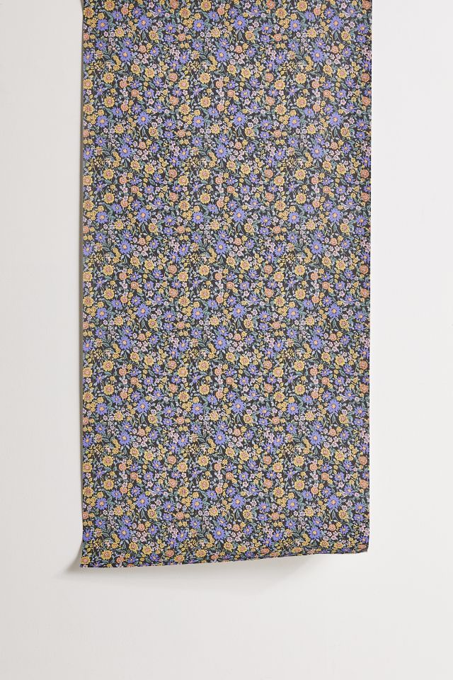 Beaute Floral Removable Wallpaper #1