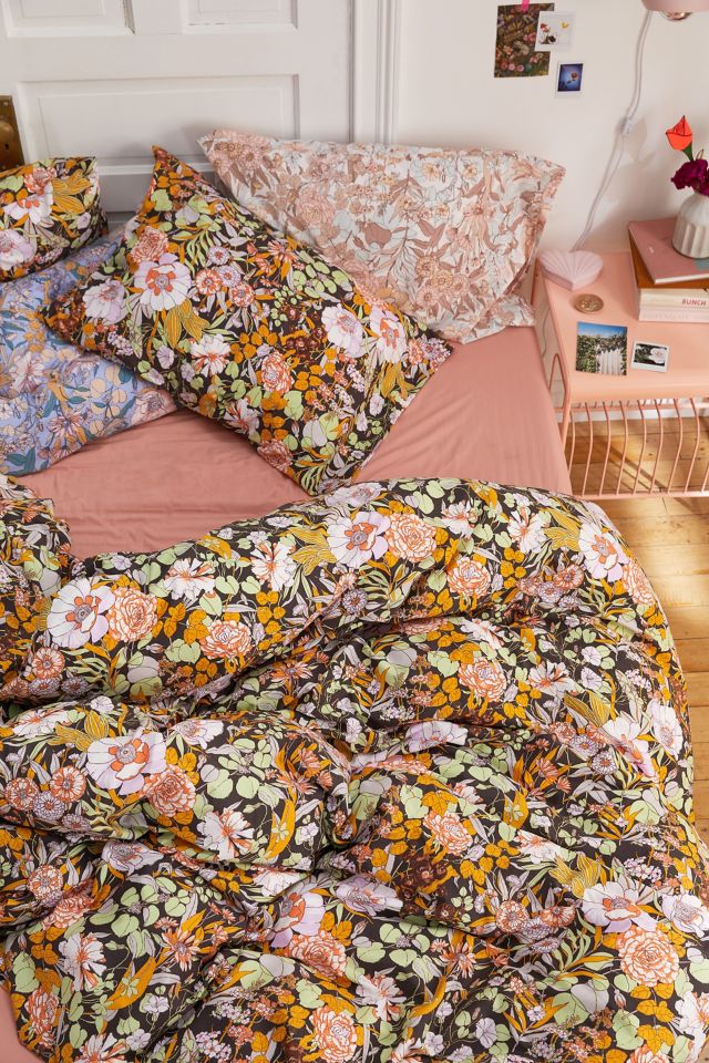 Mila Floral Comforter Set