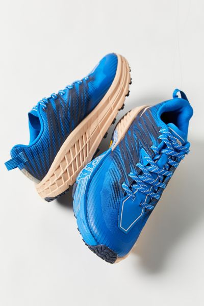 hoka one one retailers near me