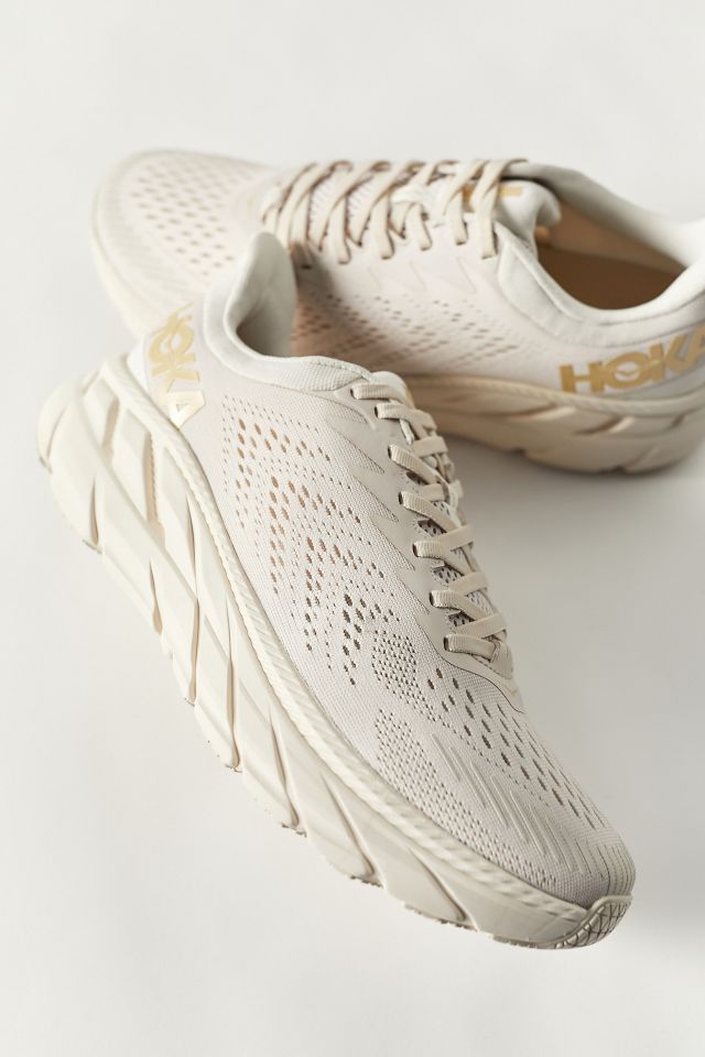 HOKA ONE ONE® Clifton 7 Sneaker | Urban Outfitters