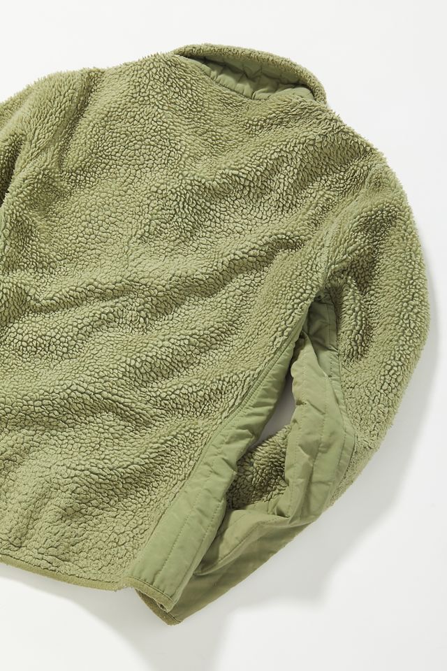 Vintage Patagonia Light Green Fleece Jacket | Urban Outfitters