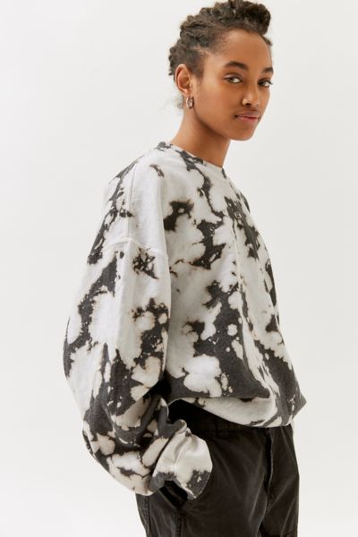 Urban Renewal Remade Monochrome Tie Dye Crew Neck Sweatshirt