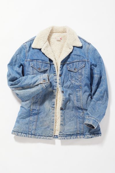 urban outfitters levis sherpa jacket