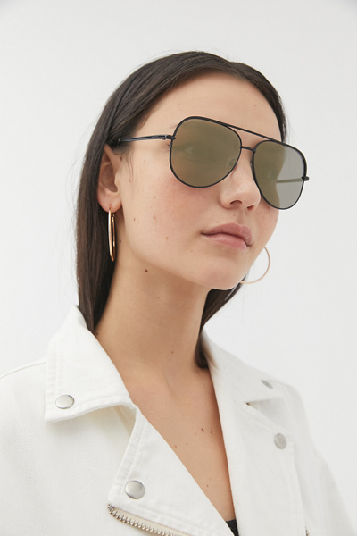 Olivia Mirrored Aviator Sunglasses | Urban Outfitters display picture 3