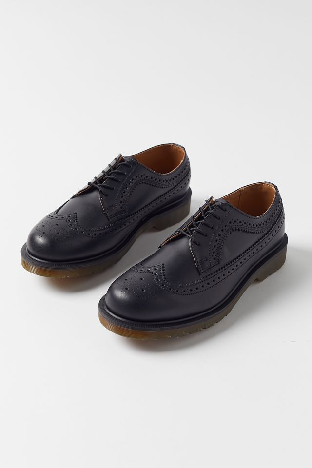 Dr. Martens 3989 Brogue Oxford | Urban Outfitters