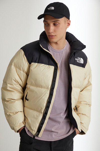 morth face puffer jacket