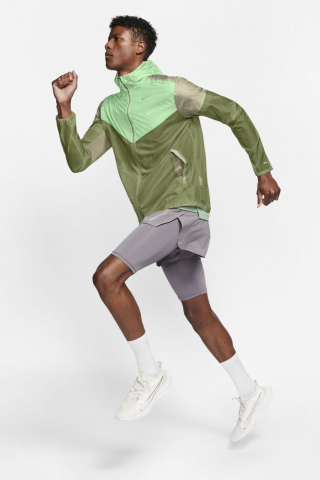 Nike Windrunner Nylon Jacket | Urban Outfitters