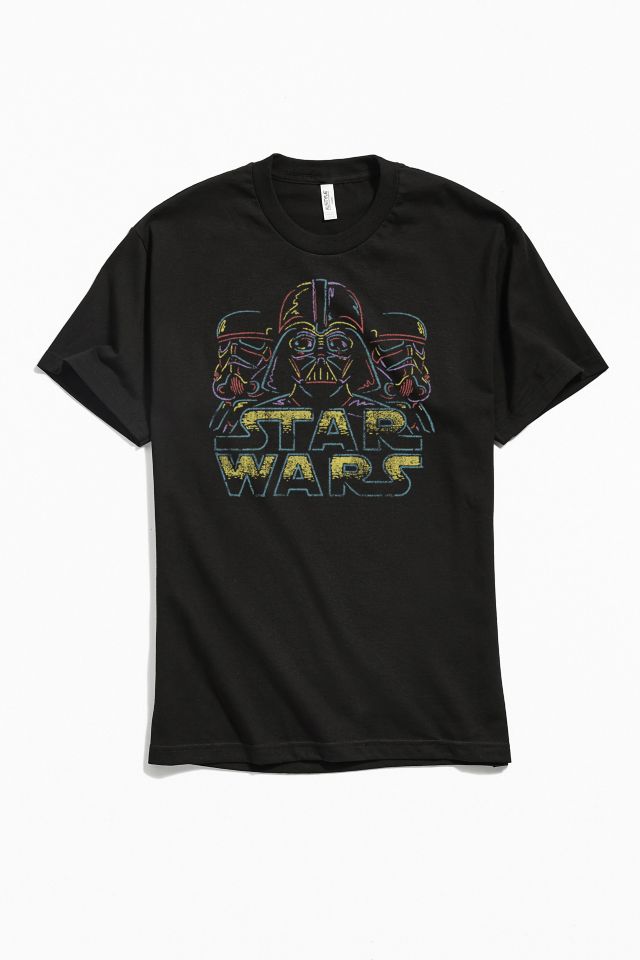 Star Wars Distressed Darth Vader Tee | Urban Outfitters