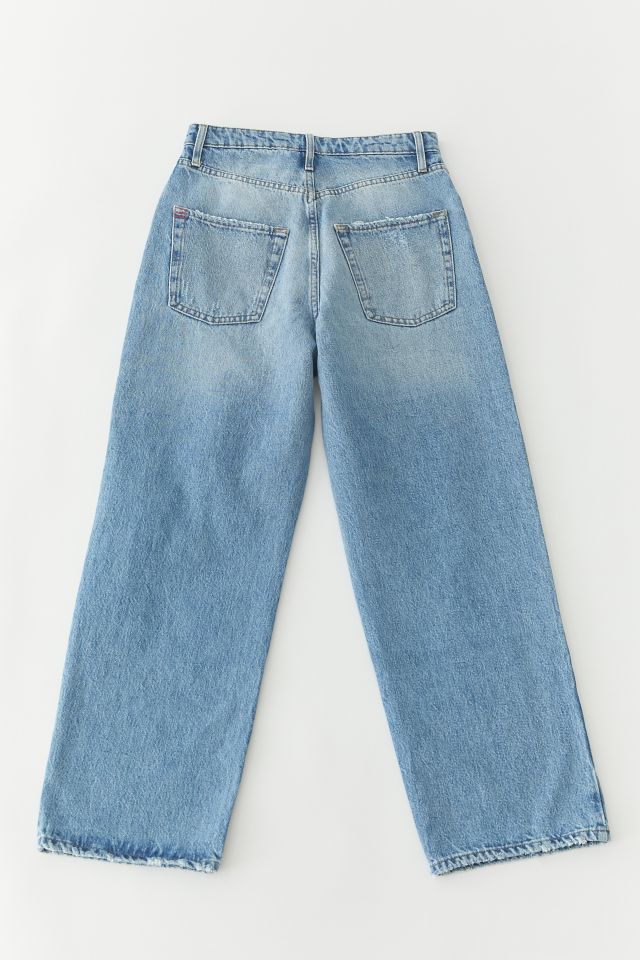 BDG High-Waisted Vintage Straight Leg Jean – Distressed Light Wash  #4