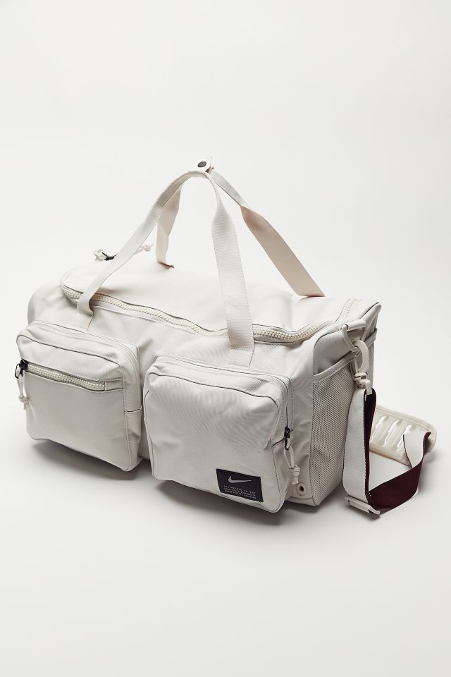 Nike utility discount power medium duffel