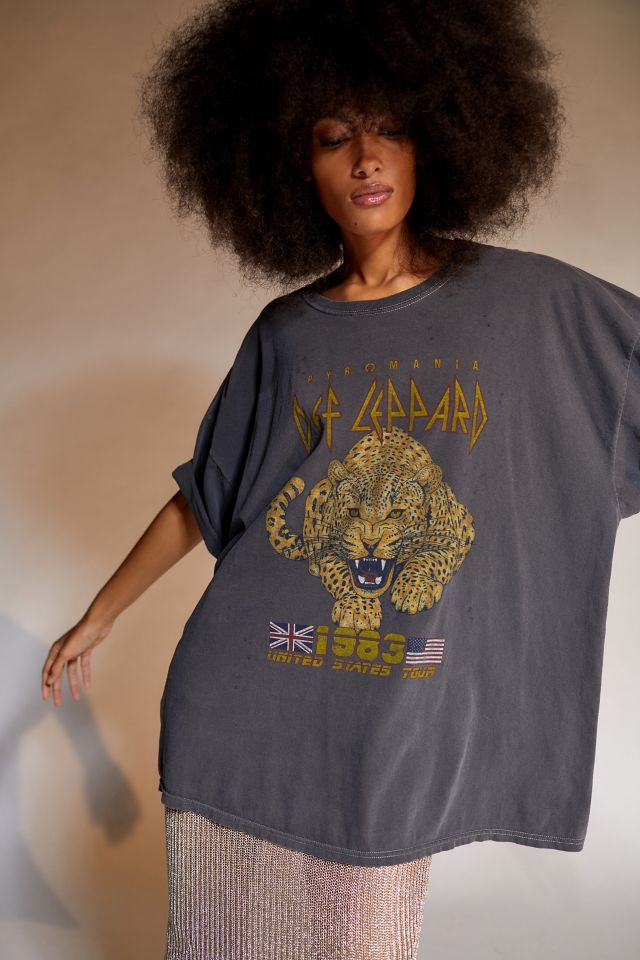 Def Leppard 1983 Tour T-Shirt Dress curated on LTK  Plus size winter  outfits, Forever 21 outfits, Plus size outfits