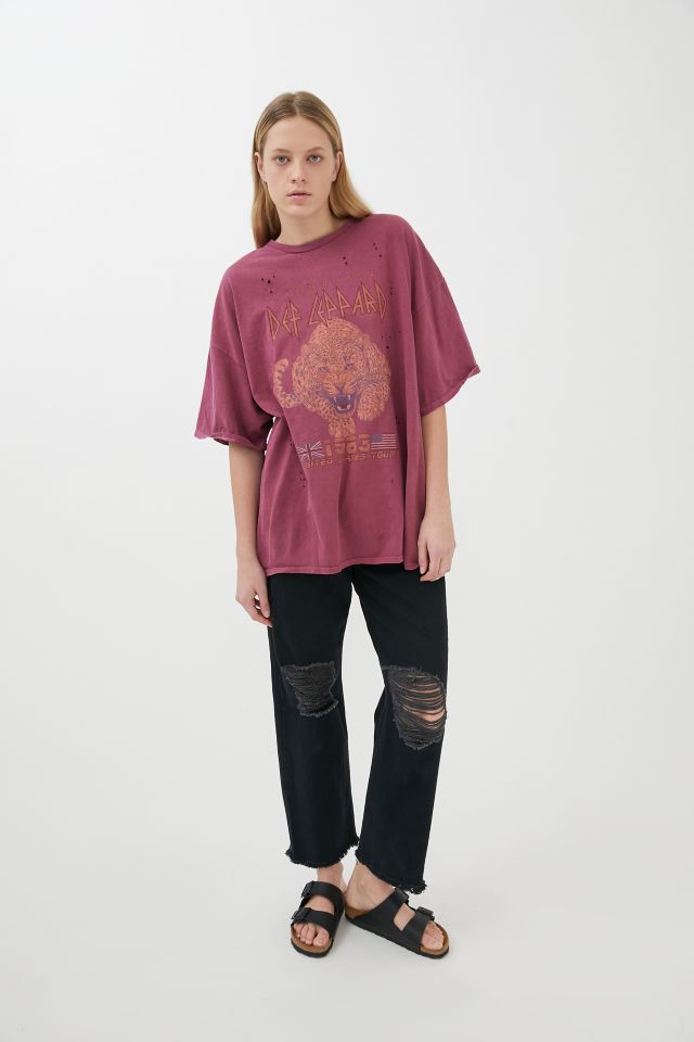 Def leppard best sale sweatshirt urban outfitters