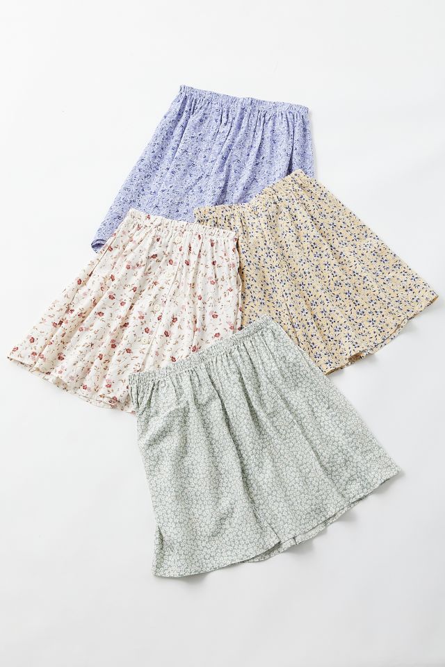 Urban outfitters floral mini skirt hotsell