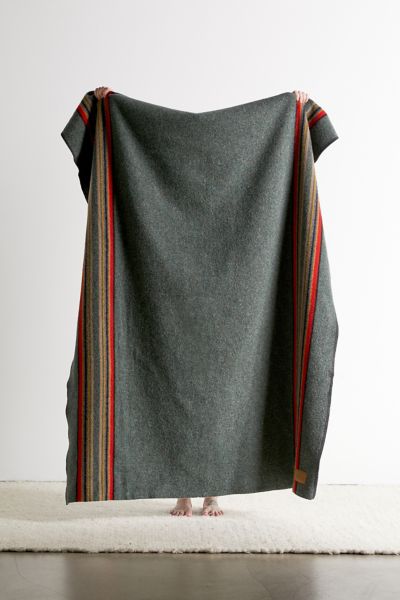 Pendleton Yakima Camp Throw Blanket | Urban Outfitters