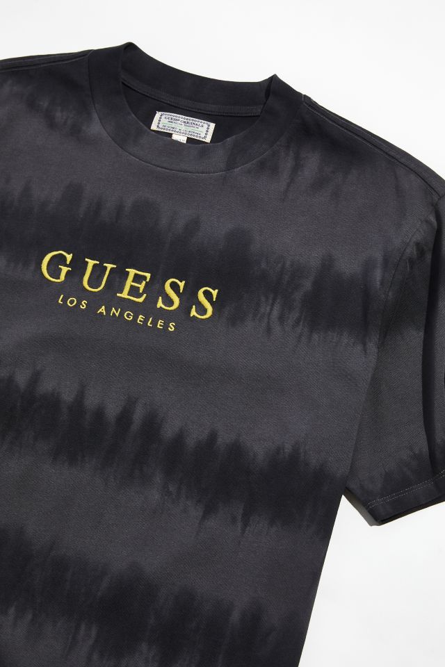 T-shirt avec grosses rayures teint par nœuds GUESS, exclusivité UO #2