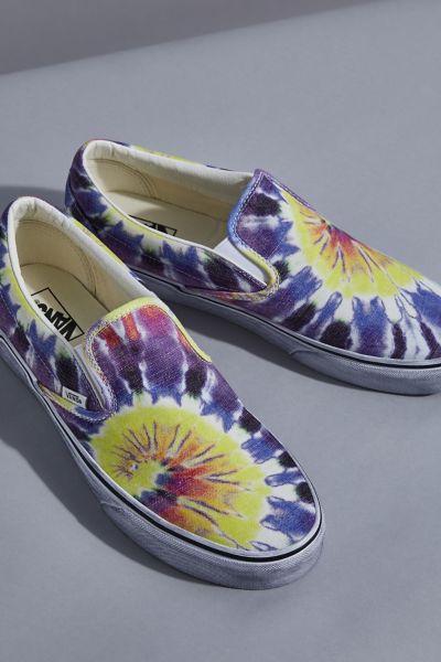 vans slip on washed tie dye canvas sneaker