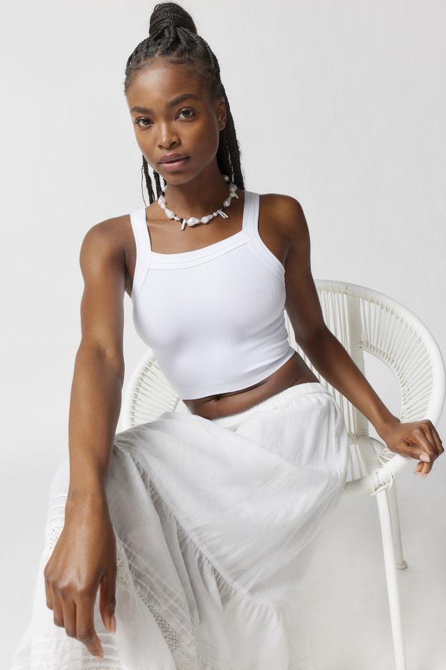 Urban outfitters 'extreme' crop top doesn't cover your BRA