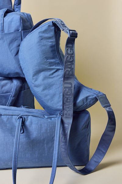 BAGGU Medium Nylon Crescent Bag