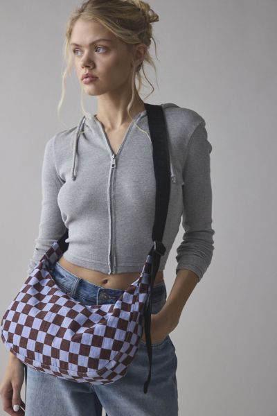 BAGGU MEDIUM NYLON CRESCENT BAG IN BROWN/BLUE CHECK - UO EXCLUSIVE AT URBAN OUTFITTERS 